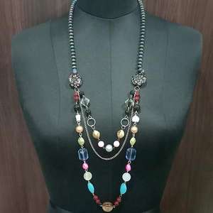 Collar llamativo de moda Urthn 1109615C, cadenas religiosas clásicas chapadas en oro con cuentas de diamantes de pera para ocasiones de boda - Product Image 1