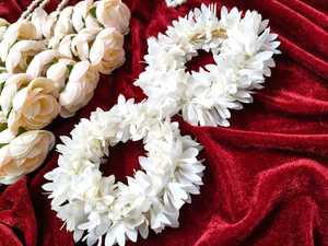 Bracelet Gajra en jasmin blanc, bracelets floraux de mariée pour Haldi Mehndi, bracelet en tissu Mogra, bijoux de mariage, bracelet réutilisable - Product Image 5