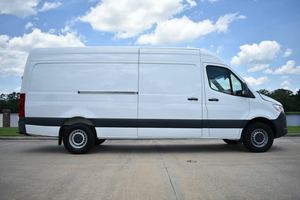 Excellent rapport qualité-prix, véhicule d'occasion 2019 Freightliner Sprinter Cargo 3500, prêt à être expédié - Product Image 2