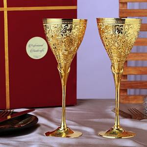 Sofisticado juego de copas de cóctel con relieve floral de metal 2 soportes que mejoran la presentación para bebidas de vino incluye pajita - Product Image 6