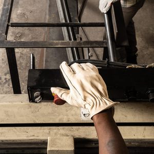 Machines lourdes de haute qualité Anti-coupure Impact Gants en cuir de sécurité au travail Gants de travail de construction - Product Image 5