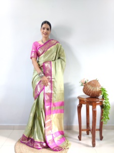 ผ้าแจ็คการ์ด pallu ที่สวยงามใช้งานได้ทั่ว Saree - Product Image 4
