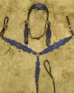 Ensemble de matériel de cheval de conception occidentale en cuir de vachette léger de qualité supérieure-Collier de poitrine de tête Tendance Chevaux de saison - Product Image 4