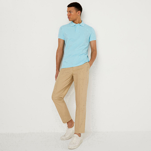 Polo à manches courtes confortable et actif pour homme Design OEM unique Impression solide Street Wear Toile Tissu Imprimé Gym - Product Image 5