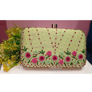 Pochette de broderie à la main de conception à la mode pour les femmes et les filles meilleur sac de soirée vente chaude au Qatar Dubaï sacs élégants - Product Image 4