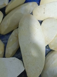 เผือกออร์แกนิกแช่แข็งแบบ IQF ผลิตในเวียดนาม ราคาแข่งขันได้ในปริมาณมาก - Product Image 3
