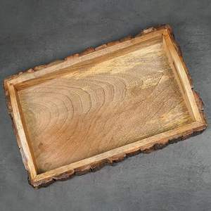 Plateau rectangulaire en bois de manguier, plateau de service imbriqué fait à la main et fabriqué à la main-Taille (37x25x6 cm) Fabriqué par Saharanpur Artisans - Product Image 1