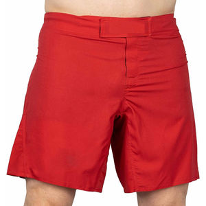 กางเกงขาสั้น MMA สีแดงล้วนแบบสั่งทำกางเกงขาสั้นผ้าแห้งเร็วกางเกงขาสั้นผ้าโพลีเอสเตอร์น้ำหนักเบาออกแบบโลโก้ได้ตามต้องการ - Product Image 2