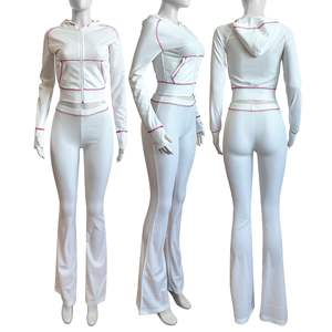 Conjunto de ropa deportiva Retro Y2K de dos piezas para mujer, pantalones de chándal con capucha y corte de bota acampanado, conjunto de patrón sólido - Product Image 5