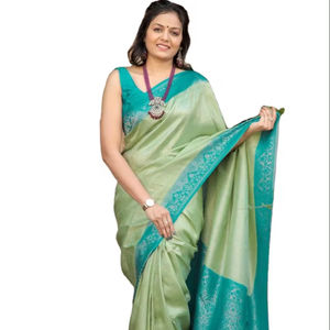 Sari en soie Paithani exclusif, tissé à la main, avec des fils d'or Kanjivaram 2 grammes, de Maharashtra, sari classique - Product Image 1