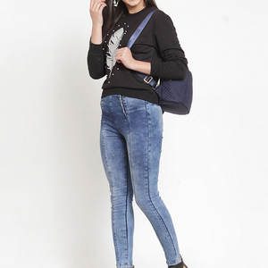 Sudaderas transpirables ecológicas de secado rápido para mujer Logotipo frontal lavado ácido Ropa informal cálida de invierno Personalizable Hecho en Pakistán - Product Image 2