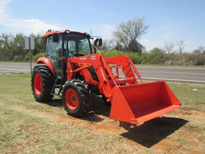Tracteur à cabine 4x4 M6060 avec moteur 100 CV, pompe, boîte de vitesses, roues, haute productivité, garantie de 3 ans - Product Image 3