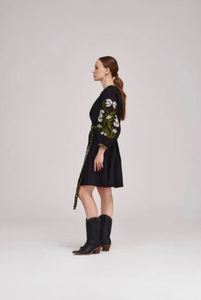 Nouveau look fantastique style bohème broderie vintage travail à la main lourde évasée et bouffée à manches longues et évasée robe ukrainienne - Product Image 2