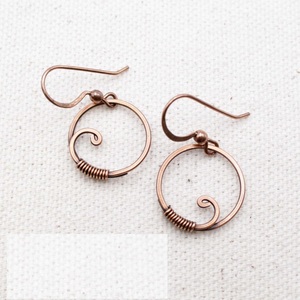 Pendientes Geométricos de Latón con Esmalte Negro para Fiesta de Disfraces de Halloween 2025, Joyería Brillante para Fiesta, Pendientes de Latón Vintage, Joyería de Moda - Product Image 5