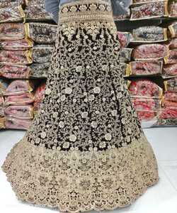 Dernière tenue de soirée indienne pour femmes Lahenga Ladies Wear Wear Broderie Stone Work Choli Blouse Dupatta Lahnega Alphanumero - Product Image 2