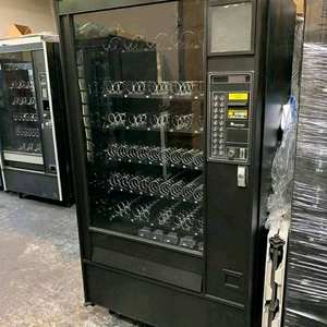 High performance unmanned vending solution with compressor cooling technology supports large beverage and snack storage - Product Image 1