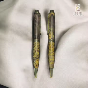 ปากกาลูกลื่นไม้ขนาด0.7มม. พร้อมดีไซน์แบบกำหนดเองสำหรับการเขียนโดยตรงจากเวียดนาม - Product Image 5