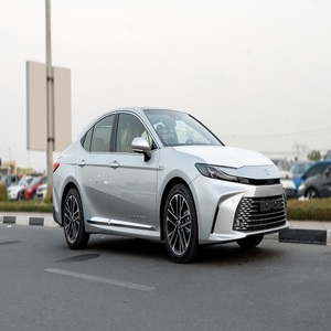Toyota Camry Lumiere 2025, 2.5L, Tracción Delantera, 4 Cilindros, Híbrido Gasolina, Automático, Sedán - Product Image 3