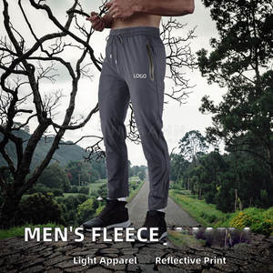 กางเกงลำลองผู้ชายสไตล์เรียบง่ายพร้อมวัสดุระบายอากาศเหมาะสำหรับการเดินทางและสวมใส่วันพักผ่อน - Product Image 4