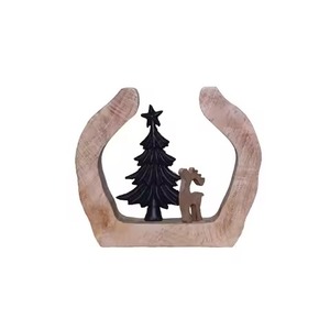 Statue de cerf d'hiver en métal pour table de fête et décoration saisonnière de la maison - Product Image 4