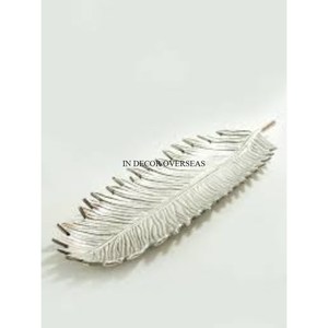 Set Of 3 Heavy Duty Metal Made Leaves Designer Silver Finishing Shiny Polished Table Centerpiece Serving And Decorative <b>Trays</b> - Product Image 4