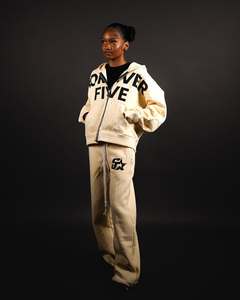 เสื้อฮู้ดสตรีทแวร์แบบมีฮู้ด ทรงโอเวอร์ไซส์ ผ้าฝ้ายคุณภาพสูง ตกแต่งด้วยลายกราฟิกและคริสตัล พร้อมเชือกผูกเอว แบบยาวเต็มตัว สไตล์ดิสเทรส สำหรับผู้จำหน่าย - Product Image 5