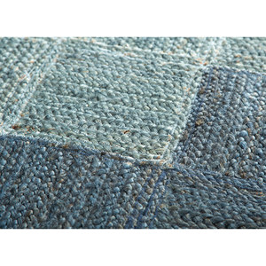 พรมปูพื้นทรงสี่เหลี่ยมผืนผ้าลายเรขาคณิต Nomadic Threads รุ่น PDJT-260 สีน้ำเงิน ทำจากเส้นใยป่านปอแบบทอเรียบ เหมาะสำหรับทางเดิน ห้องโถง ทางเข้าบ้าน และข้างเตียง - Product Image 3