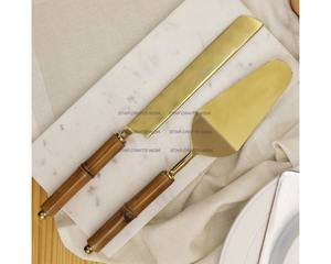 SET DE SERVEUR À GÂTEAU DE LUXE EN ACIER INOXYDABLE OU SET DE COUTEAU À GÂTEAU AVEC FLEUR EN PERLE DE RÉSINE ROUGE À BON PRIX - Product Image 2