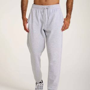 "กางเกงกอล์ฟผู้ชายมีกระเป๋า-ใช้งานได้จริงและสะดวกสบาย-เหมาะสำหรับพกพาสิ่งของสำคัญขณะเล่นกอล์ฟ" - Product Image 3