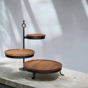 Elegante Soporte de Madera de Tres Niveles con Base de Metal Dorado, Diseño de Lujo, Ideal para Postres, Pasteles y Decoración del Hogar - Product Image 6