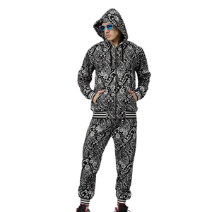 Ensemble de survêtement pour homme avec imprimé paisley, sweat-shirt et pantalon, vêtements de sport élégants, vêtements de sport confortables, vêtements de sport pour la salle de sport, survêtement tendance - Product Image 4