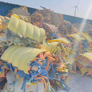 Bloques de restos de espuma EPS de alta calidad reciclados y limpios listos para una entrega rápida a precio mayorista, la mejor opción - Product Image 1