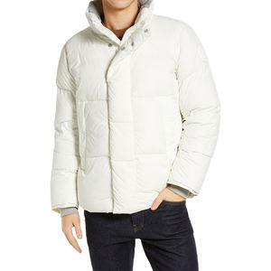 Doudounes pour hommes avec logo professionnel Meilleure qualité Nouveau modèle Bon marché Tissu en toile Bestseller - Product Image 1