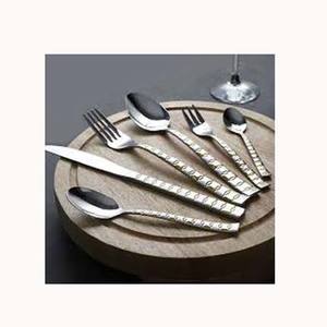 Juego de Cubiertos de Cucharón con Mango Rectangular Único Pulido en Espejo Liso Plateado de Acero Inoxidable - Product Image 1