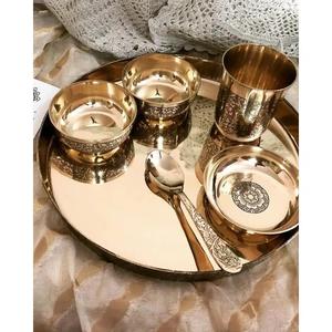 Juego de artículos de cena martillados tradicionales indios Kit de taza al por mayor ecológico y saludable Thali de cobre grande - Product Image 5