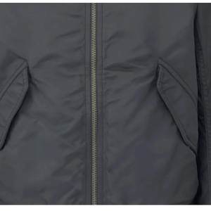 Blouson aviateur d'hiver personnalisé de haute qualité pour hommes, design de style de rue, logo brodé sur le devant, vente en gros, nouveauté - Product Image 4