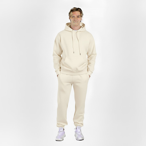 Conjunto Deportivo Personalizado con Logotipo Vintage, Sudadera con Capucha y Pantalones de Felpa Gruesa para Hombre, Estilo Urbano de Dos Piezas - Product Image 1