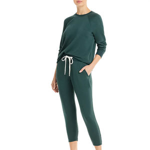 Conjunto Deportivo de Invierno para Mujer, 100% Algodón, Estilo Urbano, Color Liso, con Logotipo Personalizado y Envío Incluido - Product Image 1