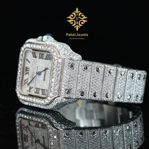 นาฬิกาข้อมือผู้ชายรุ่นลิมิเต็ดอิดิชั่นปี 2026 - ตัวเรือนทรงเหลี่ยม ควอตซ์ กระจกแซฟไฟร์ พร้อมสายสแตนเลสสตีลแบบเหรียญเรืองแสง สไตล์แฟชั่นฮิปฮอป - Product Image 3