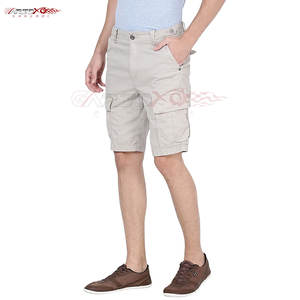 Short cargo décontracté pour homme avec style utilitaire et rangement supplémentaire Short cargo stylé pour homme avec poche latérale - Product Image 2