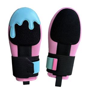 Guantes de Bateo de Béisbol Bordados con Logotipo Colorido al por Mayor, Hechos de Neopreno, para Jóvenes, para Mano Derecha e Izquierda - Product Image 3