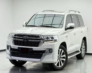 Toyota Land Cruiser VXR V8 5.7L V8 2021 Usado en Buen Estado, Equipamiento Completo - Product Image 1