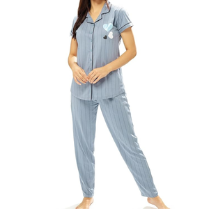 ชุดนอนผ้าคอตตอนเนื้อนุ่มสำหรับผู้หญิงชุดนอนผ้าคอตต้อนแถบสีฟ้าอ่อนสำหรับผู้หญิงขายส่ง - Product Image 1