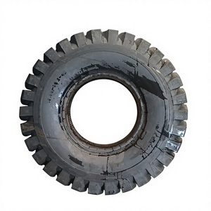 Neumáticos Radiales Sólidos para Camiones Pesados, Garantía de 3 Años - Product Image 1