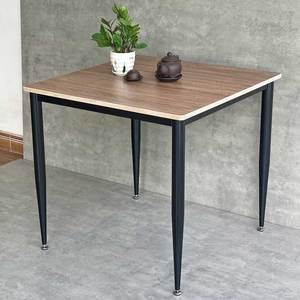 Mesa de Comedor Cuadrada de 80 cm con Patas de Hierro Cónicas, Construcción Estable Hecha de Madera Contrachapada BA68161 - Product Image 5