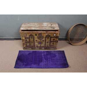 Petit tapis turc de 1,6 x 3,5 pieds, tapis persan vintage en laine bleu violet - Product Image 2