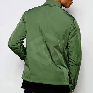 Chaqueta deportiva de nailon y poliéster con logotipo personalizado al por mayor, transpirable para uso en exteriores con cuello levantado para deportes de invierno - Product Image 2