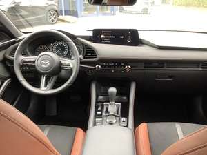 Mazda 3 2025 Usado, 6 Cilindros, Potencia (140hp), Combustible: Gasolina, 4x4, 4x2, 2 Ejes, 2.5L, Euro 6d, Transmisión Automática, Volante a la Izquierda - Product Image 6