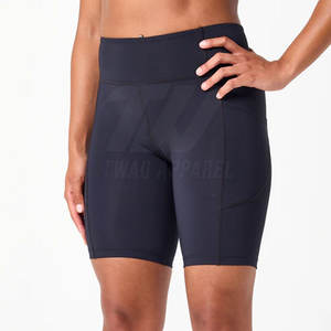 Short de compression toutes saisons avec tissu doux au toucher et propriétés d'évacuation de la transpiration Short de compression flexible pour la gym, le fitness - Product Image 1