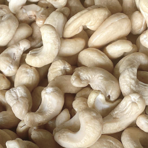 Vietnam TrAsiated Supplier Raw Cashew <b>Nuts</b> Cashew <b>Nuts</b> Vietnam Cashew <b>Nuts</b> Exported To Dubai, Eu, Middle East - Product Image 1